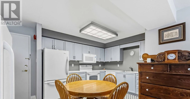 101-78 Roehampton Avenue, St. Catharines, ON, L2M 7W9 - 3