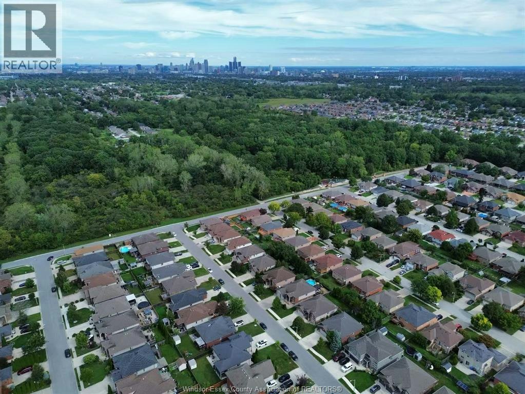 2292 Askin Avenue, Windsor, ON, N9B 3Y4 - 36