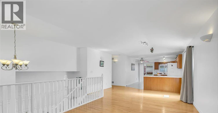 2292 Askin Avenue, Windsor, ON, N9B 3Y4 - 8