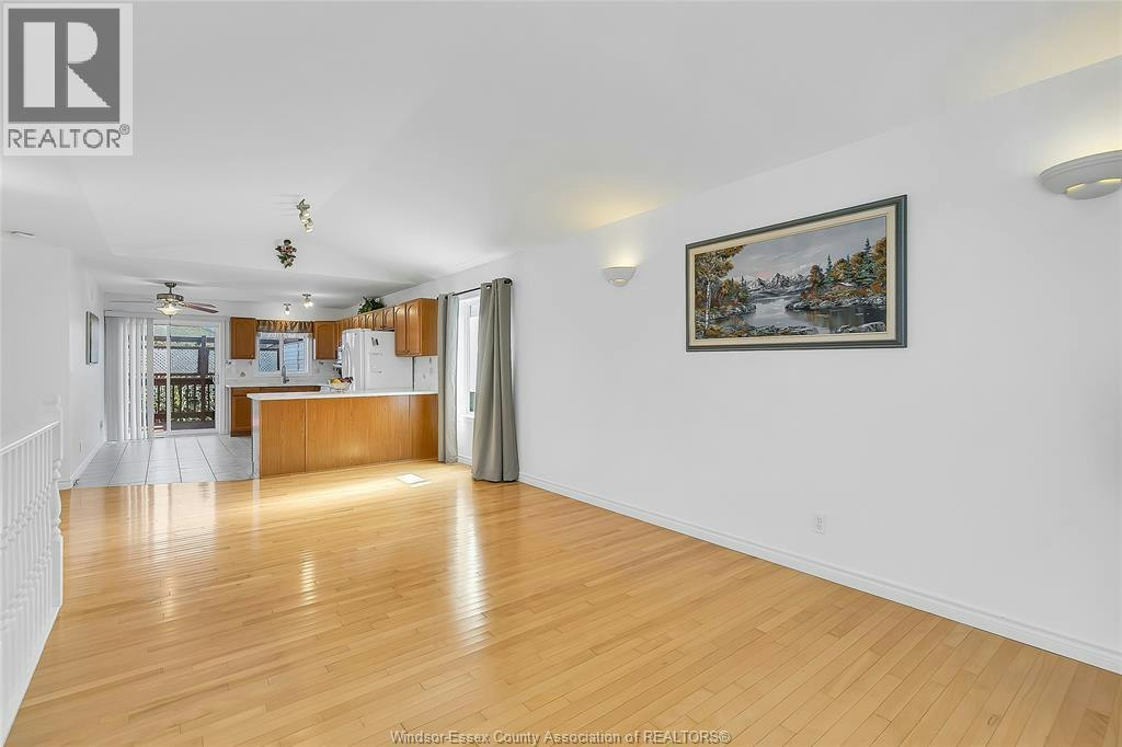 2292 Askin Avenue, Windsor, ON, N9B 3Y4 - 9