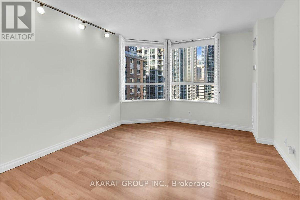 1204-44 Gerrard Street W, Toronto, ON, M5G 2K2 - 29