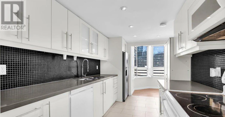 1204-44 Gerrard Street W, Toronto, ON, M5G 2K2 - 24
