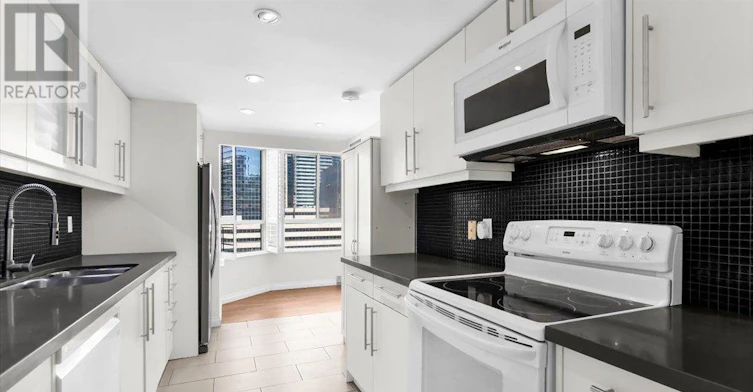 1204-44 Gerrard Street W, Toronto, ON, M5G 2K2 - 23