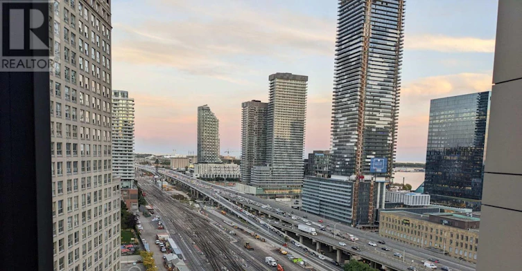 1806-1 The Esplanade Avenue, Toronto, ON, M5E 0A8 - 13