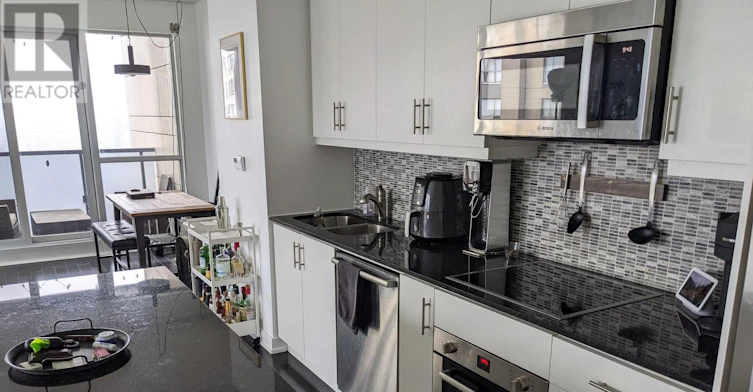 1806-1 The Esplanade Avenue, Toronto, ON, M5E 0A8 - 3