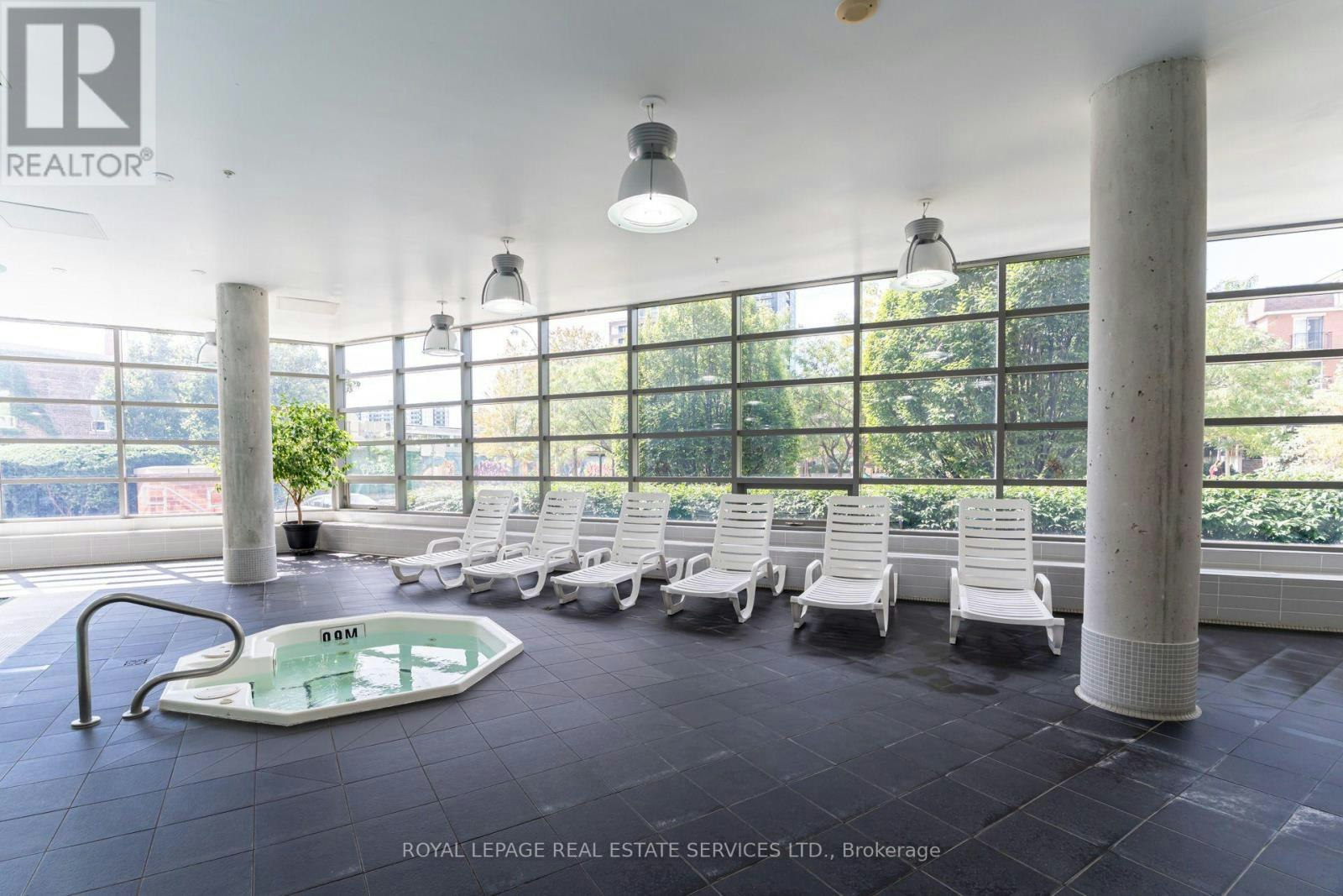 107-38 Joe Shuster Way, Toronto, ON, M6K 0A5 - 30
