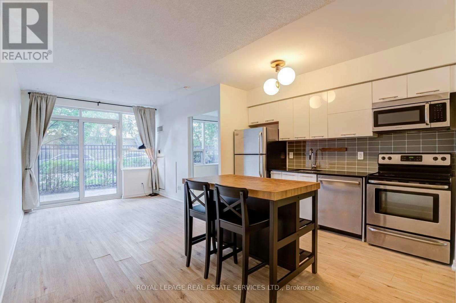 107-38 Joe Shuster Way, Toronto, ON, M6K 0A5 - 8