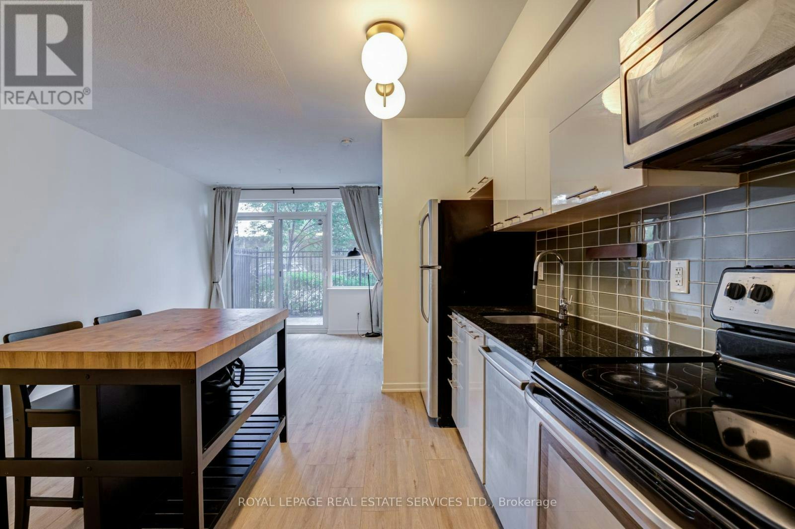 107-38 Joe Shuster Way, Toronto, ON, M6K 0A5 - 12