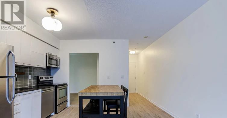 107-38 Joe Shuster Way, Toronto, ON, M6K 0A5 - 11