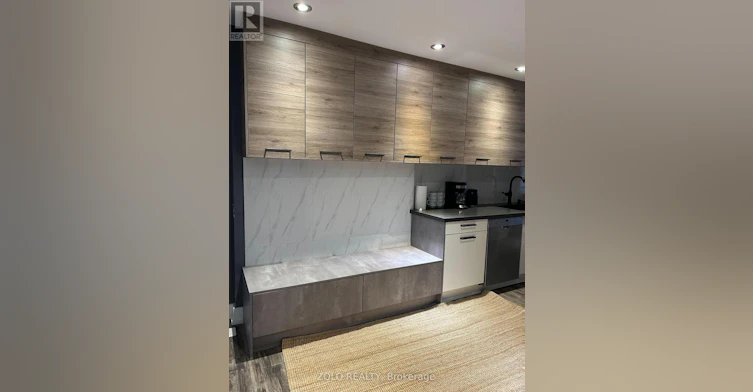 MAIN-144 Northcliffe Boulevard, Toronto, ON, M6E 3K6 - 5