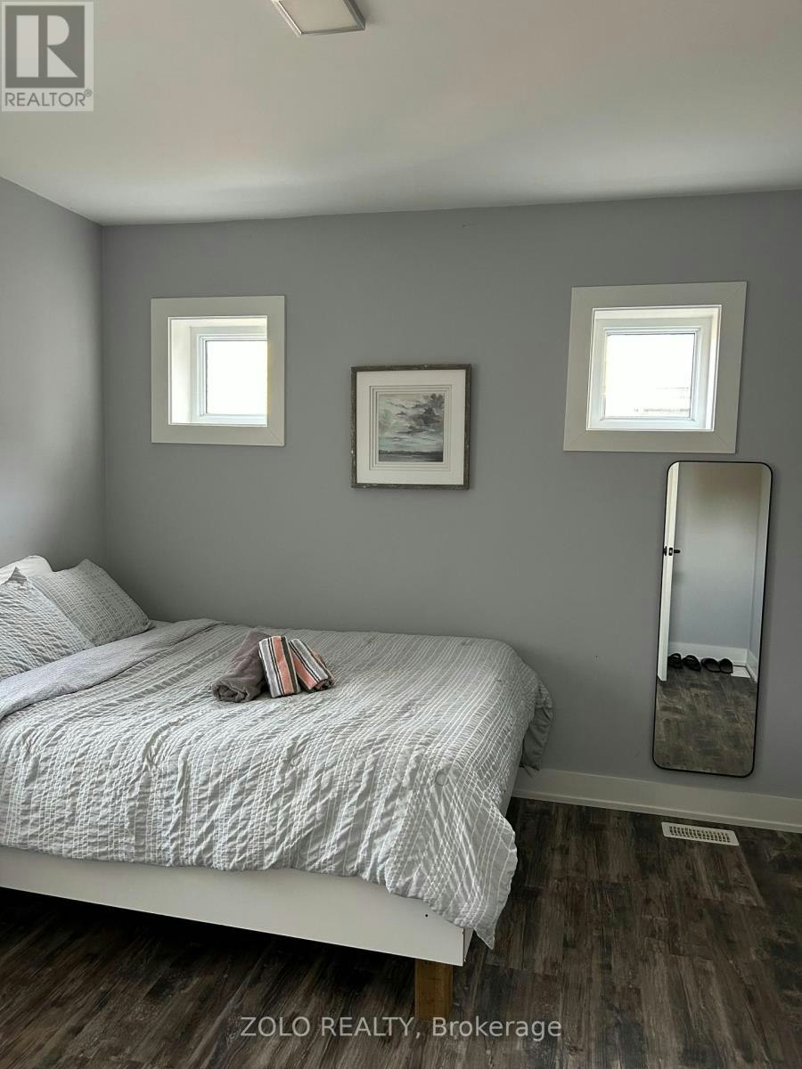 MAIN-144 Northcliffe Boulevard, Toronto, ON, M6E 3K6 - 16