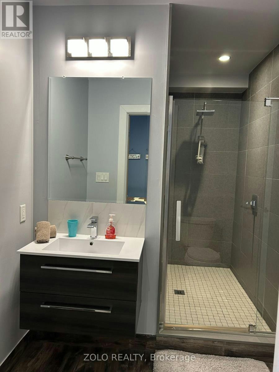 MAIN-144 Northcliffe Boulevard, Toronto, ON, M6E 3K6 - 14