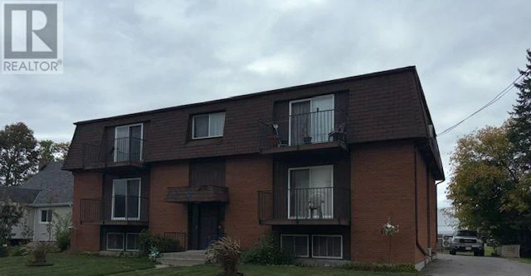 3-49 Oxford Road, Quinte West, ON, K0K 2C0 - 2