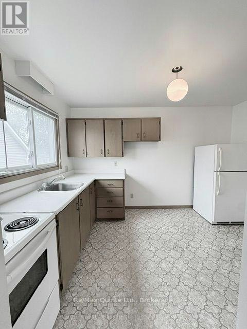 3-49 Oxford Road, Quinte West, ON, K0K 2C0 - 9