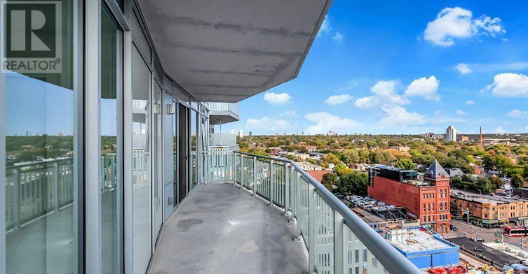 1310-45 Baseball Place, Toronto, ON, M4M 0H1 - 17