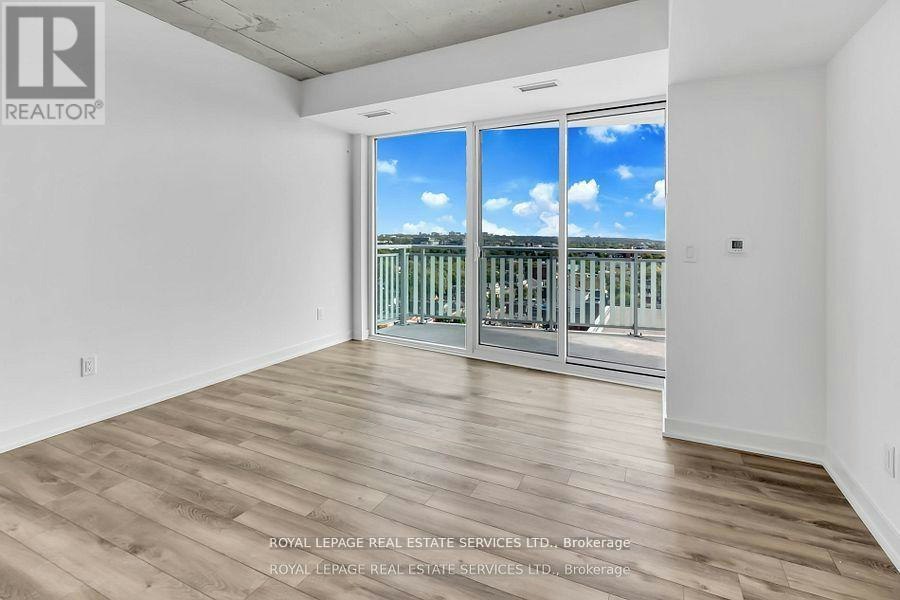 1310-45 Baseball Place, Toronto, ON, M4M 0H1 - 4
