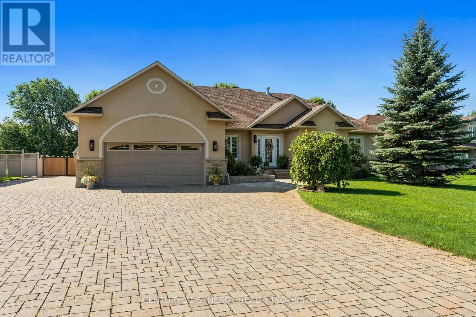 1302 Bankfield Road, Manotick, ON, K4M 1A2