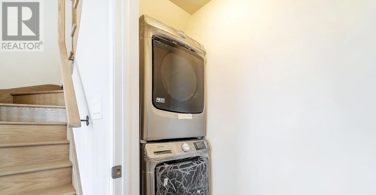110-1577 Rose Way, Milton, ON, L9E 1N4 - 10