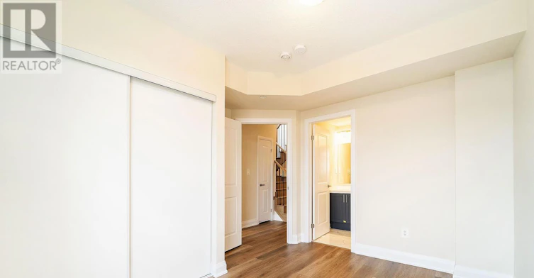 110-1577 Rose Way, Milton, ON, L9E 1N4 - 22