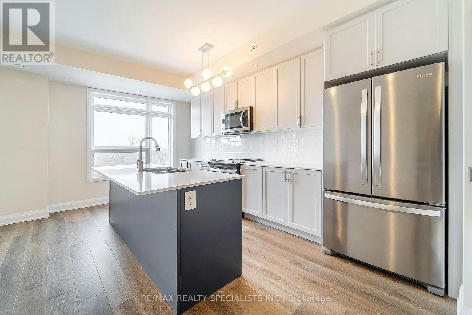 110-1577 Rose Way, Milton, ON, L9E 1N4 - 9