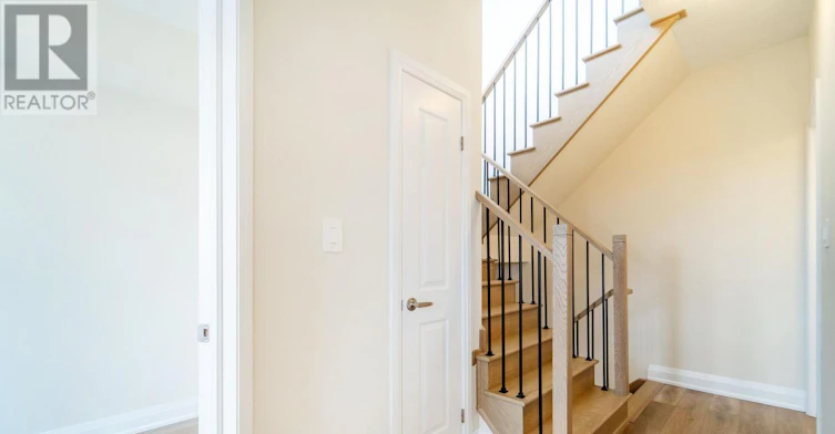 110-1577 Rose Way, Milton, ON, L9E 1N4 - 17