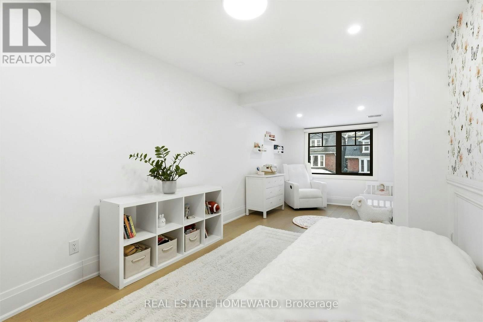 234 Pearson Avenue, Toronto, ON, M6R 1G7 - 20
