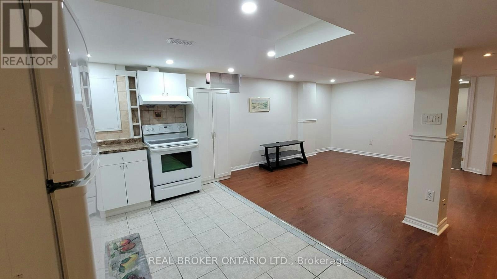BSMT-3298 Cambourne Crescent, Mississauga, ON, L5N 5P7 - 10
