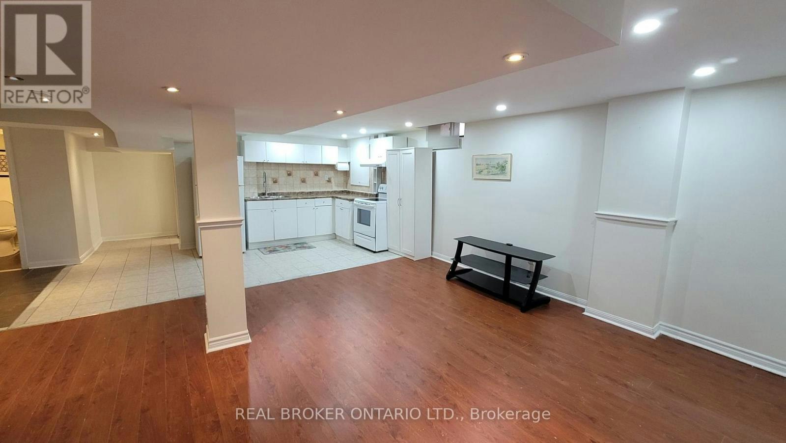 BSMT-3298 Cambourne Crescent, Mississauga, ON, L5N 5P7 - 12