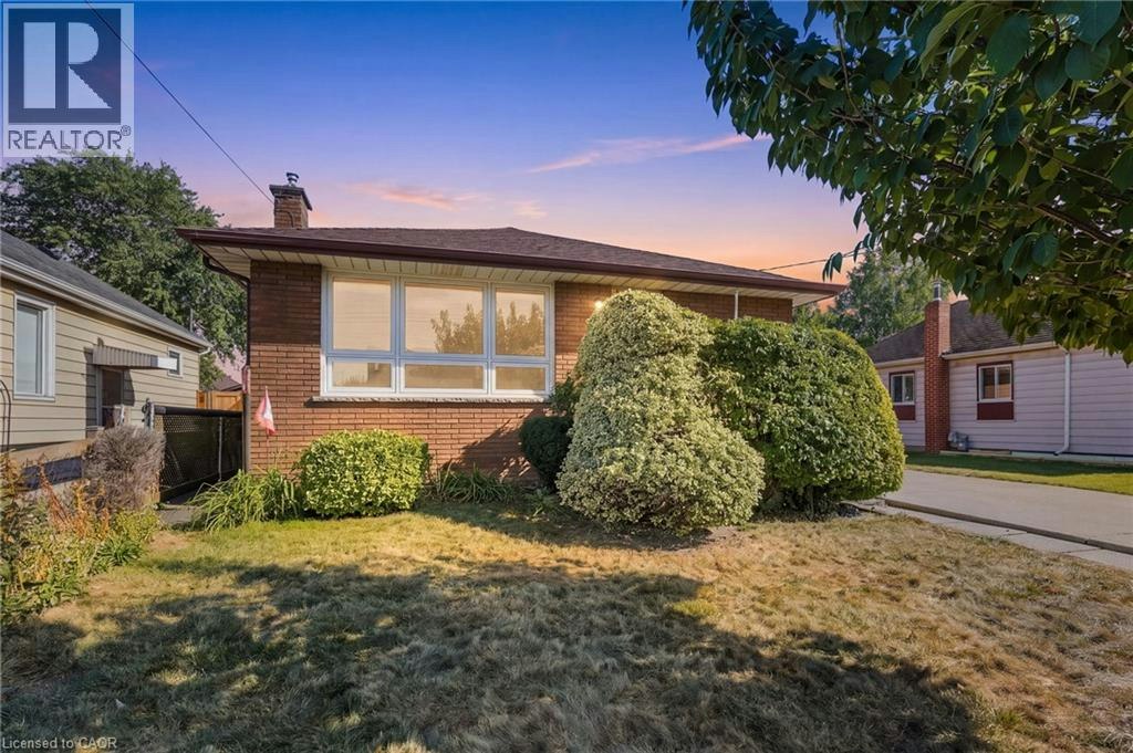 234 Normanhurst Avenue, Hamilton, ON, L8H 5N2