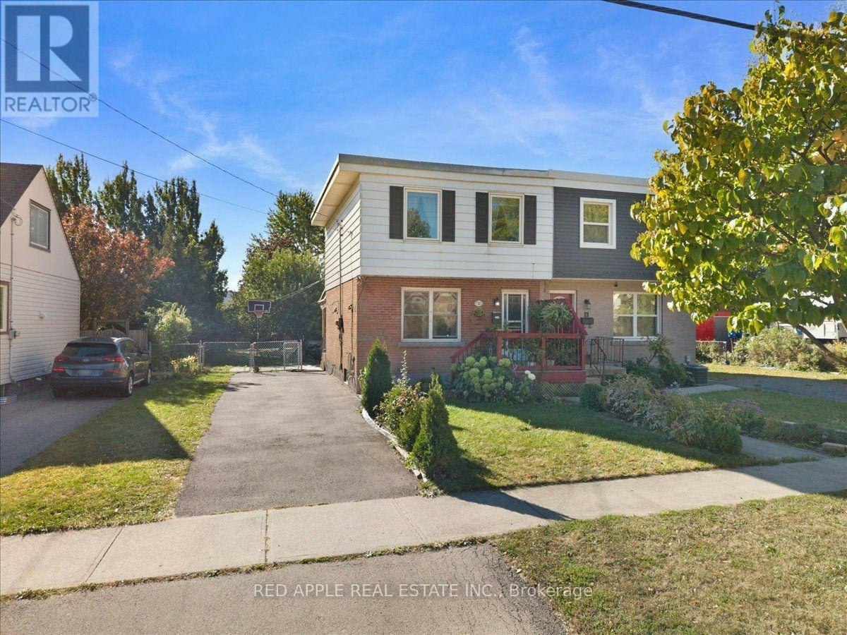 10 Armstrong Avenue, Hamilton, ON, L8H 1M5