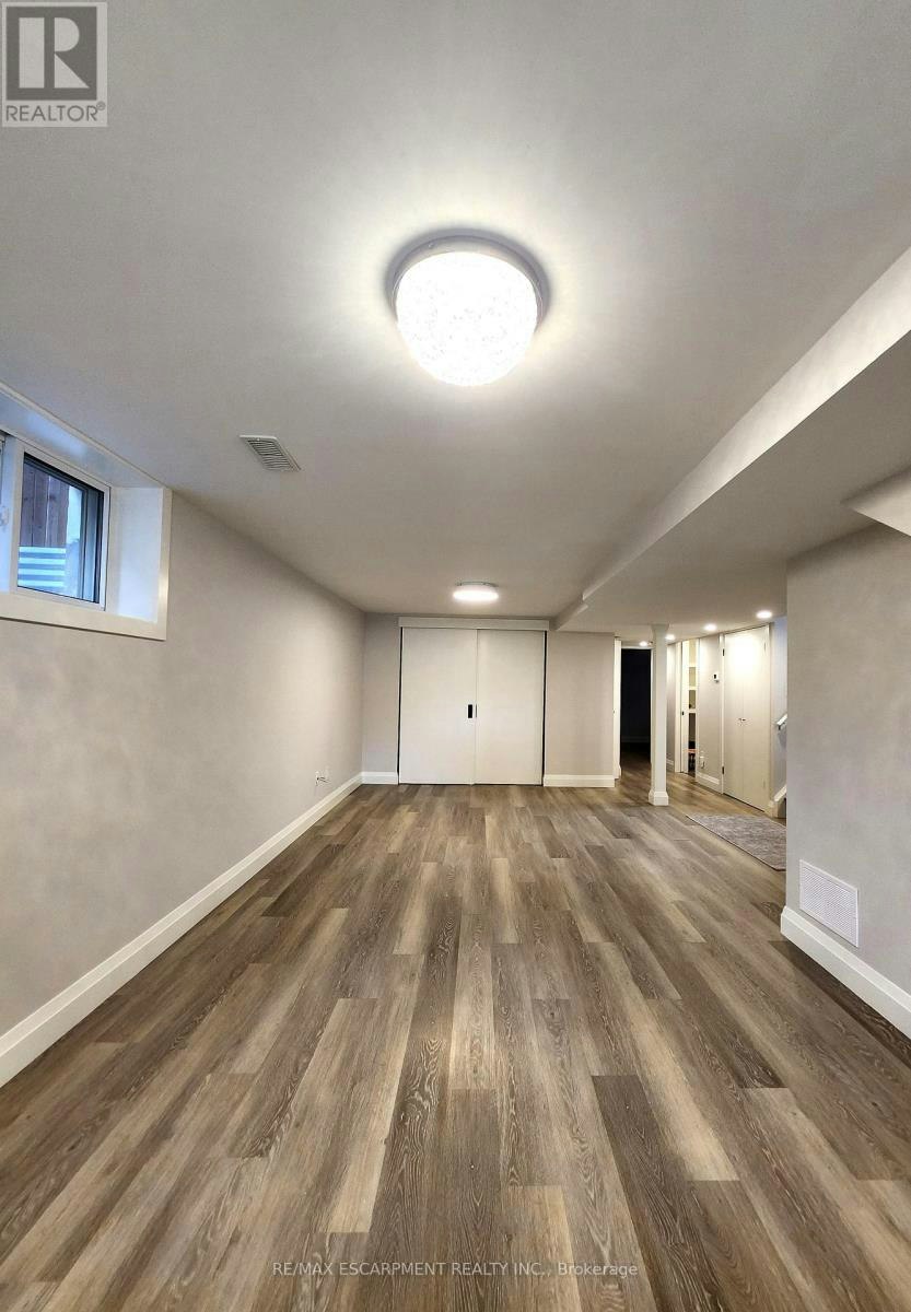 LOWER-404 Nelson Street, Brantford, ON, N3S 4E8 - 7
