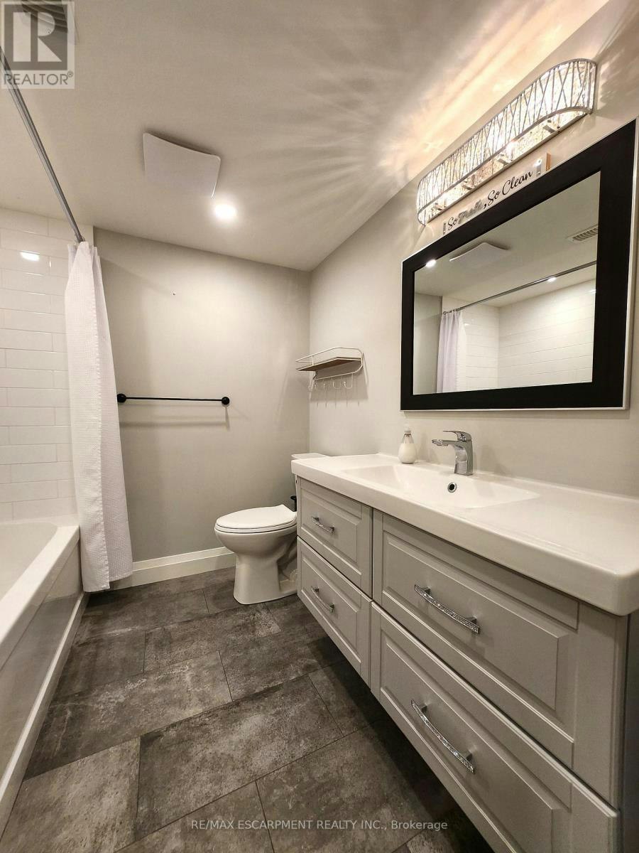 LOWER-404 Nelson Street, Brantford, ON, N3S 4E8 - 13