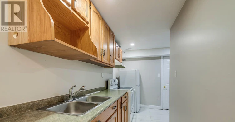 LOWER-11 Frankfurt Street, Kitchener, ON, N2R 1T5 - 11
