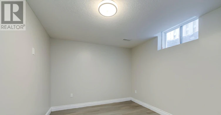 LOWER-11 Frankfurt Street, Kitchener, ON, N2R 1T5 - 17