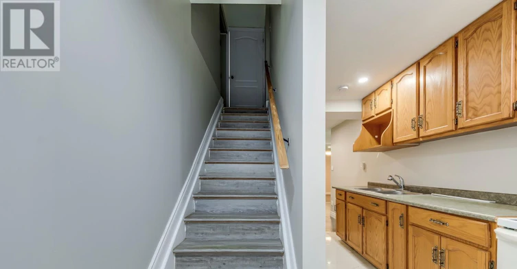 LOWER-11 Frankfurt Street, Kitchener, ON, N2R 1T5 - 9