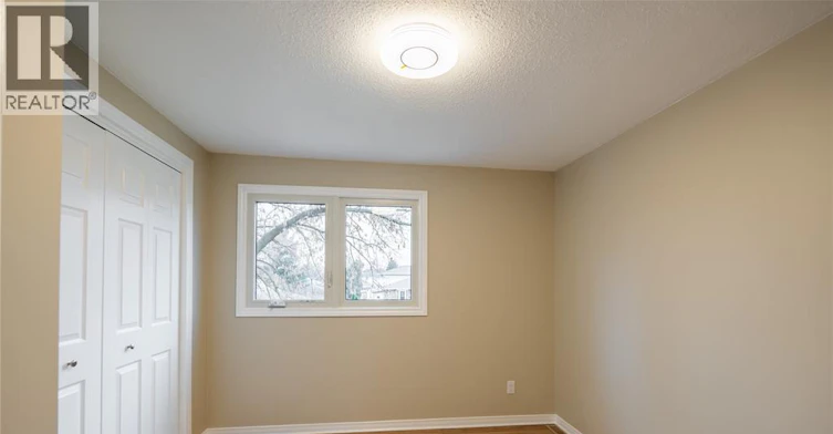 900 Everest Court, Sarnia, ON, N7T 7T6 - 18