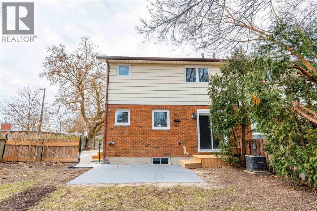 900 Everest Court, Sarnia, ON, N7T 7T6 - 27