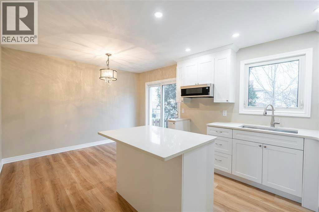 900 Everest Court, Sarnia, ON, N7T 7T6 - 6