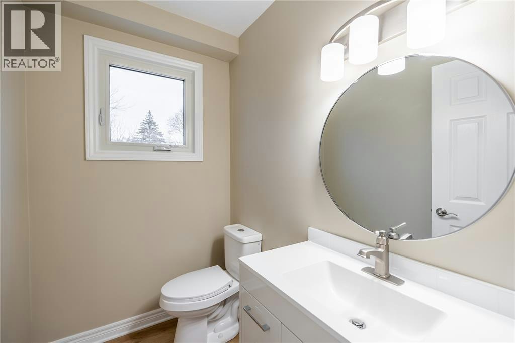 900 Everest Court, Sarnia, ON, N7T 7T6 - 11
