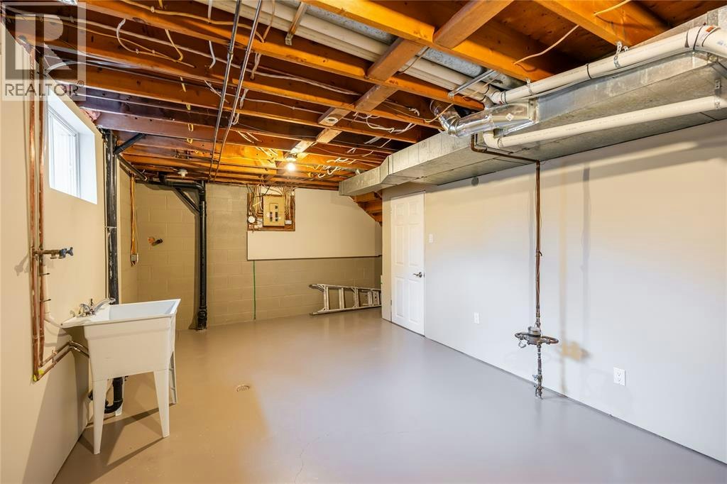 900 Everest Court, Sarnia, ON, N7T 7T6 - 25