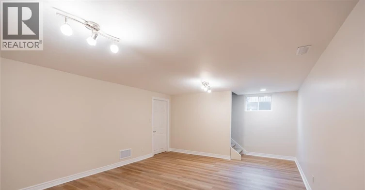900 Everest Court, Sarnia, ON, N7T 7T6 - 21