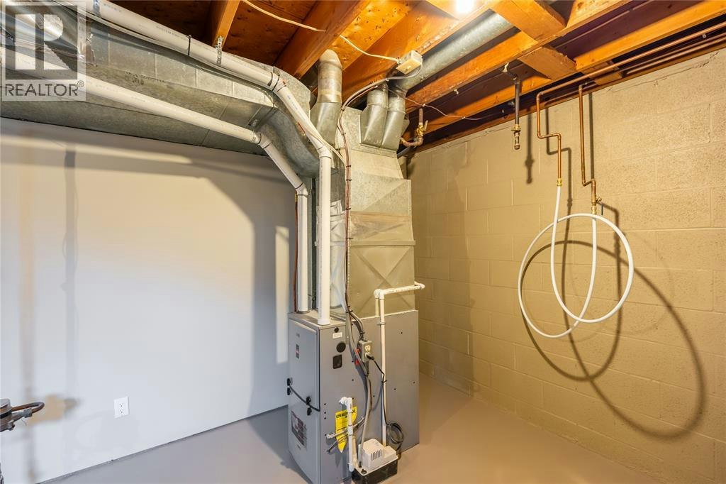 900 Everest Court, Sarnia, ON, N7T 7T6 - 24