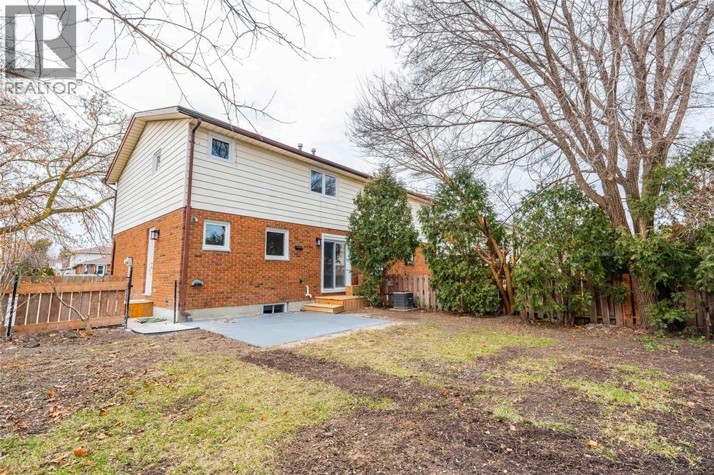 900 Everest Court, Sarnia, ON, N7T 7T6 - 26