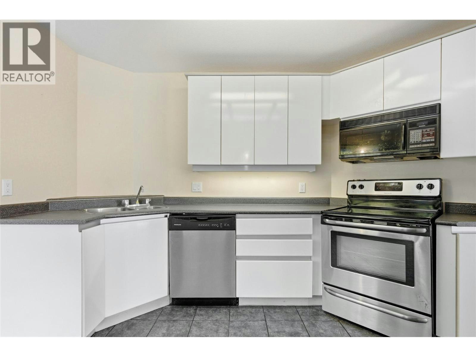 1398/1400 Semlin Drive, Cache Creek, BC, V0K 1H0 - 32