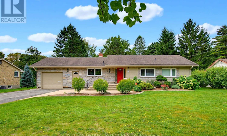 61 Daleview Crescent