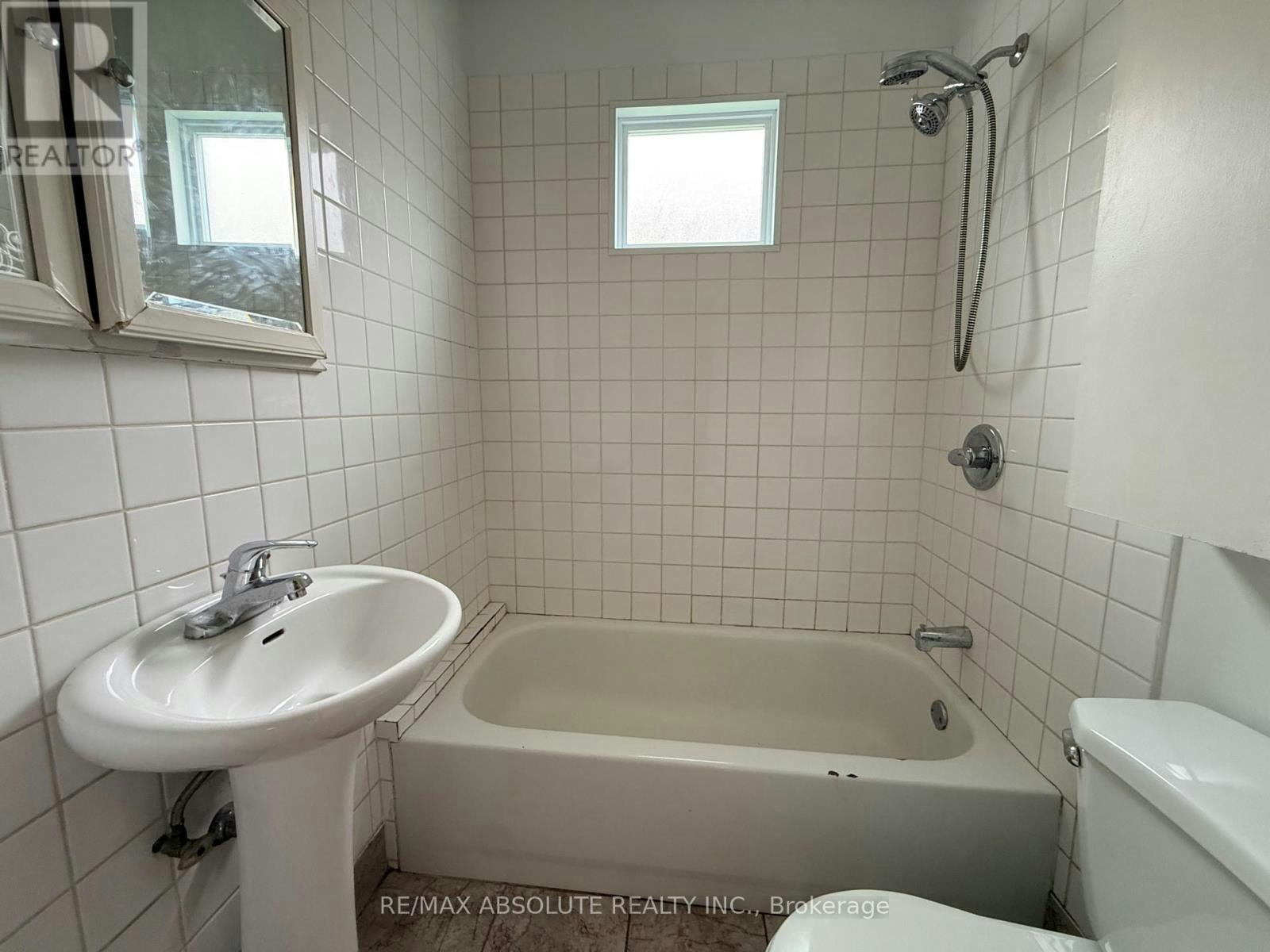 222 Ste Monique Street, Ottawa, ON, K1L 7P8 - 12