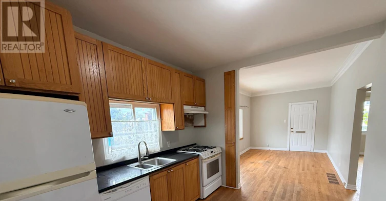 222 Ste Monique Street, Ottawa, ON, K1L 7P8 - 4