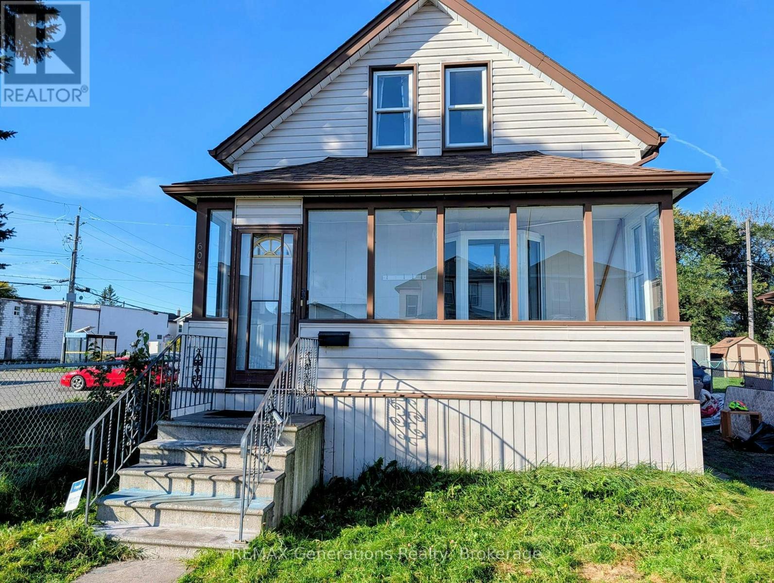 607 Mcintosh Street, Thunder Bay, ON, P7C 3A3
