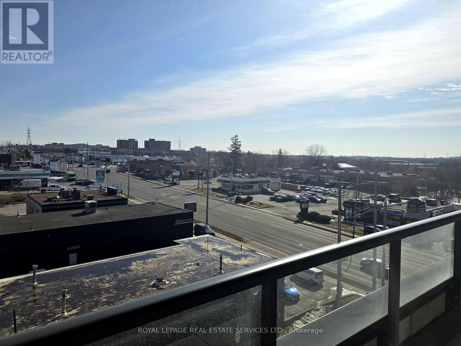 PH05-1010 Dundas Street, Whitby, ON, L1N 2K2 - 9