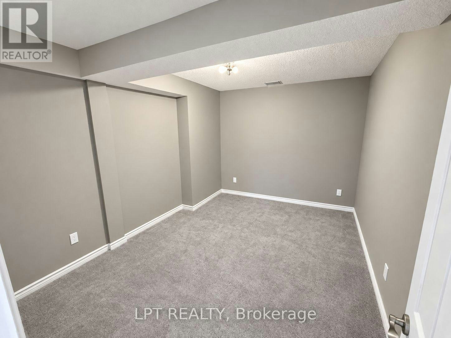 37 Laser Court, Richmond Hill, ON, L4B 1S1 - 35